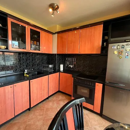 Lugano Couples Quiet Apt W Free Street Parking Sofia Exterior photo