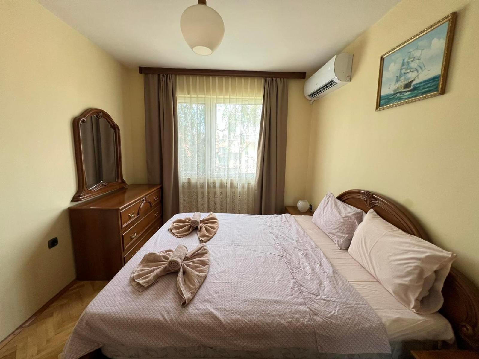 Apartment Lugano Couples Quiet W Free Street Parking Sofia